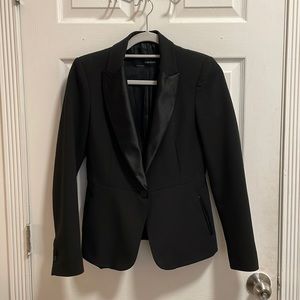 Black Zara Tuxedo Blazer